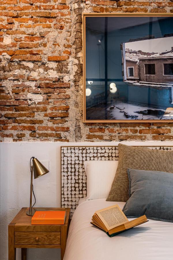 Waou Art Loft La Latina Apartment มาดริด ภายนอก รูปภาพ