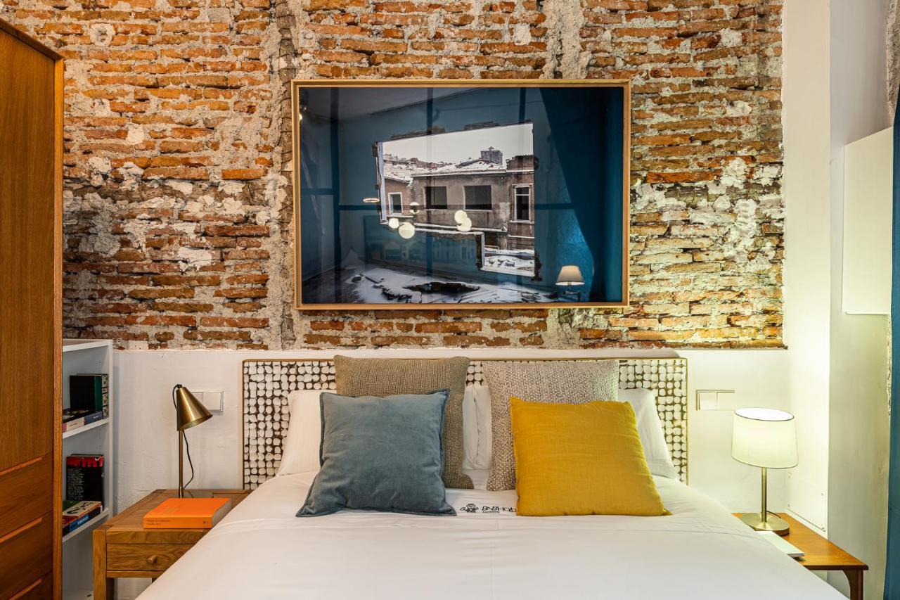 Waou Art Loft La Latina Apartment มาดริด ภายนอก รูปภาพ